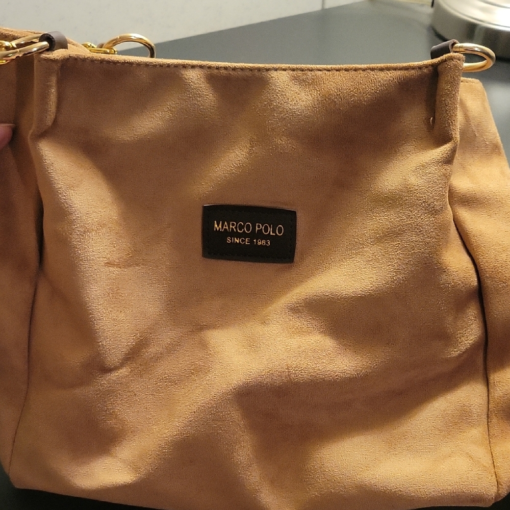 Tan Women's Shoulder Bag